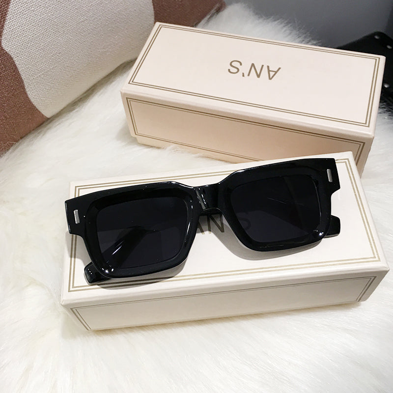 Finn | Rectangular